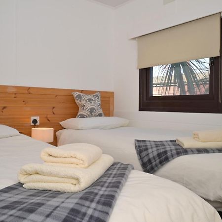 Lodge Cabin With Fabulous Views - Farm Holiday Stranraer Exterior photo